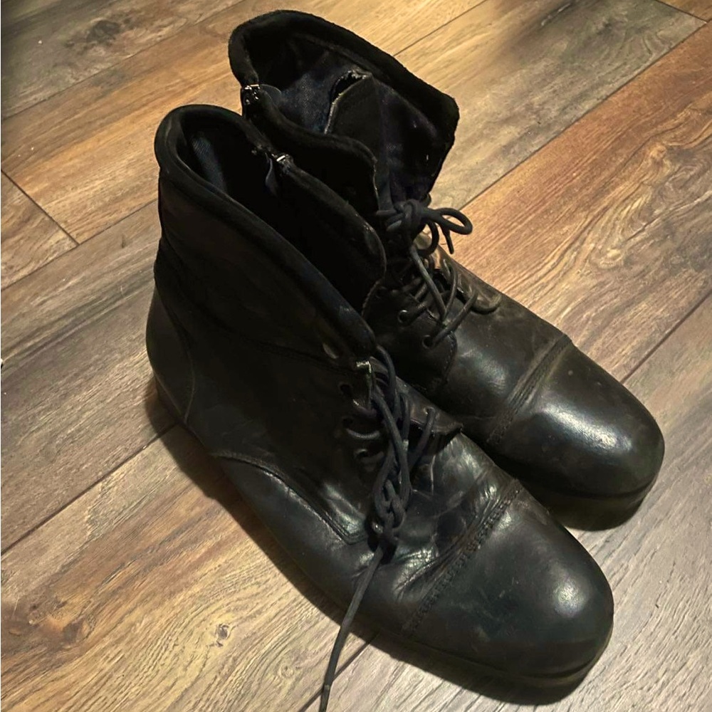Men’s Aldo boots